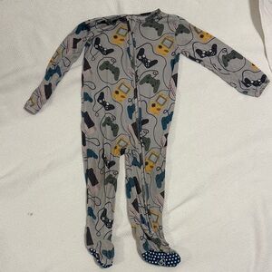 Bamboo Gaming Print Onsie Pajama 12-18 Month Ellie K's